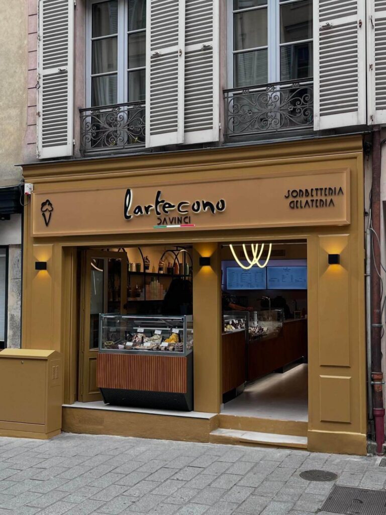 AK Interior Design Da Vinci Paris 2 1