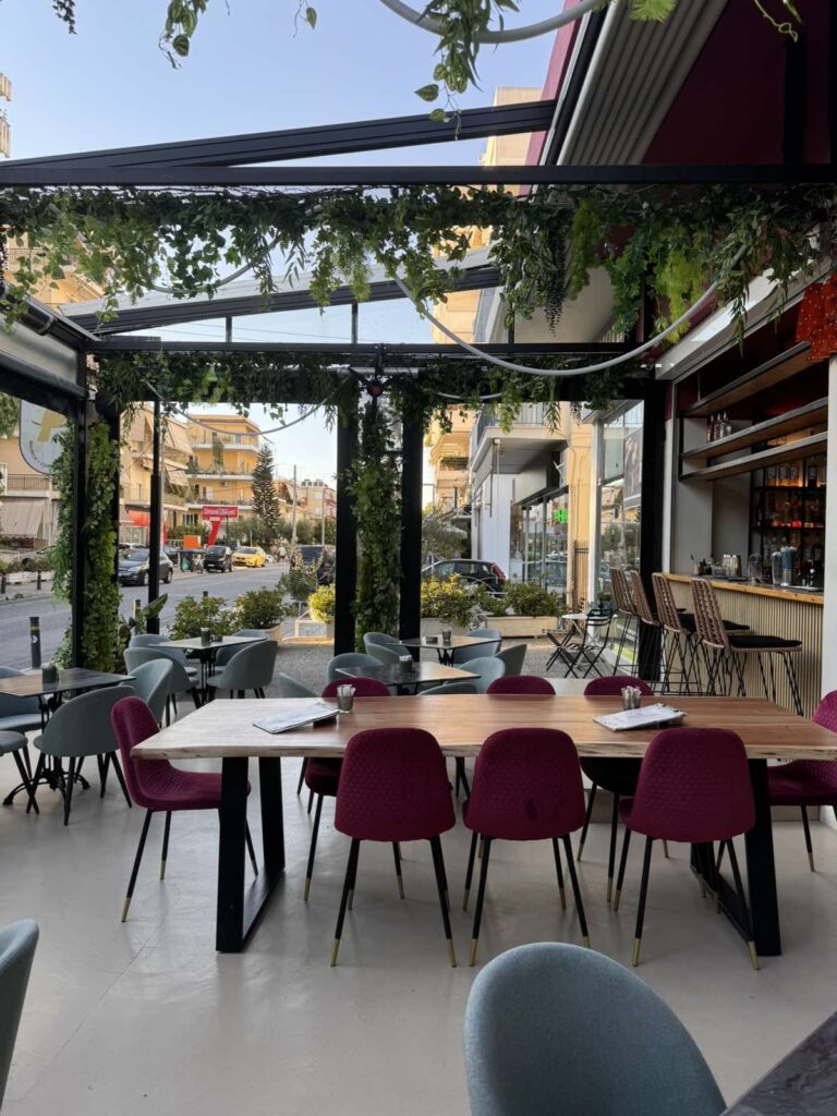 Early bird cafe bar restaurant interior design 9