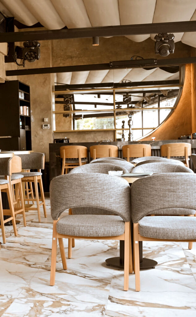 Karteλ inrerior design by AK interiors (10)